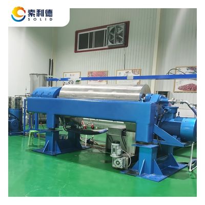 130kw Εκχύλιση κεντρίφουγας 5T/H Ψυχροσυσκευασμένη μηχανή ελαιολάδου με κατακόρυφο διαχωριστή